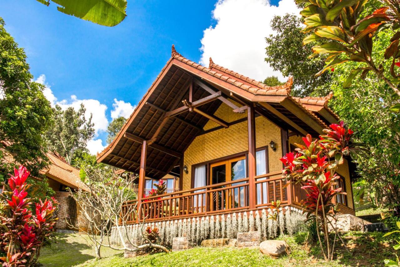 Bali Palms Apartment Selemadeg Екстериор снимка